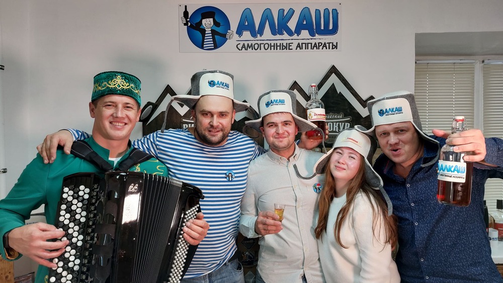 Магазин в Казани Магазин
Домашние самогоны в Казани